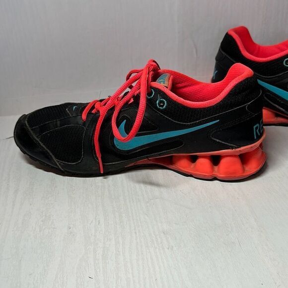 Nike Reax Run 8 Cross Training Running Shoes Black Orange Blu 599562-003 size 7. - Picture 4 of 9